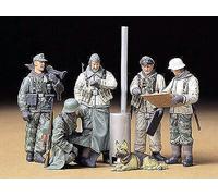 German Soldiers At Field Briefing 1 :3 5 Figura Plástico Modelo Kit Tamiya