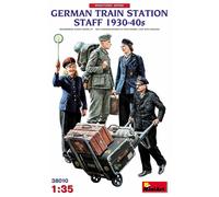 German Train Station Staff 1930-40s 1 :3 5 Figura Plástico Modelo Kit Miniart