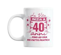 Gesar Taza 40 Años Mujer - Regalo Cumpleaños 40 Años - Idea Regalo Divertido Cuarenta Cumpleaños - Gadget Mujer para Amica, Hermana, Hija o Nieta - "La vida comienza a los 40 años... Práctica"