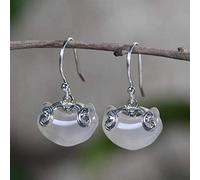 GGYTMQL Pendientes para Mujeres, Pendientes de oído de Estilo Chino S925 Pendientes de calcedería Blanca de la artesanía Vintage Pendientes de Temperamento de Pescado Femenino