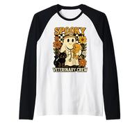 Ghost Holding Negro Gato, Perro Veterinario Halloween Vet Tech Camiseta Manga Raglan