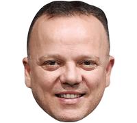 Gigi D’Alessio (Smile) Big Head. Máscara más grande que la vida.