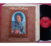 Gilbert O'Sullivan - Gilbert O'Sullivan - A Stranger In My Own Back Yard - 12" LP 1974 - MAM SS.506 - UK Press