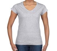 Camiseta Tipo T-Shirt De Gildan Para Mujer Cuello V Mangas Cortas