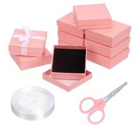 Glarks Juego de 12 cajas de regalo para joyas, 9 x 9 x 3 cm, con tijeras rosas y cinta de poliéster blanca de 1,5 x 225 cm, diseño de diamantes