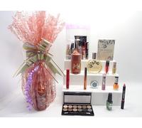 Glory Cosmetics Beauty Bundle - Juego de regalo para mujer, cesta de maquillaje y perfume, color rosa, 16 piezas