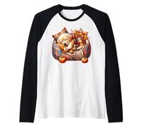 Golden Retriever Dog Mom Graphic with Cozy Autumn Fall Vibes Camiseta Manga Raglan