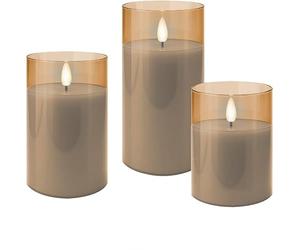 goobay Set de 3 velas LED de cera real en vaso de cristal dorado, luz cálida (2700 K), efecto llama 3D, temporizador de 6 h, incluye 10 pilas AAA, seguras y decorativas para interior, 75260