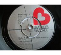 Goodies, The - GOODIES Make a Daft Noise for Christmas 7" 45