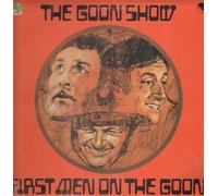 Goon Show - FIRST MEN ON THE GOON LP (VINYL) UK EMI 1971 (Katalog-Nummer: NTS170)