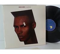 GRACE JONES - GRACE JONES living my life, 204 753