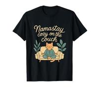 Gráfico de Gato de Yoga Namastay Cozy on The Couch Camiseta