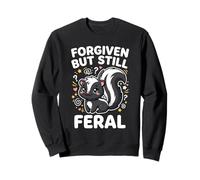Gráfico Kawaii de Forgiven But Still Feral Sweet Skunk Sudadera