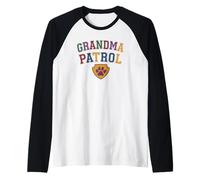 Grandma Patrol Funny Family Humor Design tee Camiseta Manga Raglan