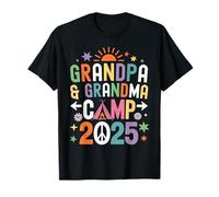 Grandpa and Grandma Camp 2025 Family Summer Camping Matching Camiseta