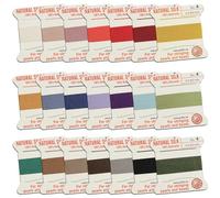 Griffin Cordón de cuentas de seda Perlseide, tamaño 4 (0,60 mm), muestra de 21 colores, 2 metros por tarjeta, aguja de acero inoxidable adjunta, para anudar perlas, piedras preciosas, cristales y