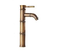 Grifo de baños grifo cascada grifo de un solo agujero de latón retro grifo de baño de latón de latón de latón grito de latón de latón bañera de bañera de lámina para el fregadero para el fregadero, la