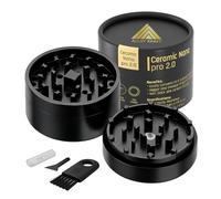 Grinder Premium CERAMIC NANO PRO 2.0 | Recubrimiento Nano Cerámico Antiadherente | Sistema Quick-Connect sin rosca triple imán N52 |62mm Ø Cámara Profunda | Molinillo para Especias (Negro)