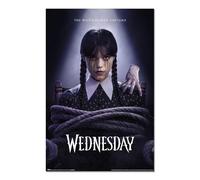 Grupo Erik Poster Miercoles Addams - Posters Decorativos; 61x91,5 cm a todo color (decoracion pared) | Laminas Decorativas; ideal Decoración Habitación