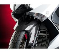 Guardabarros delantero en carbono brillo Lightech para Yamaha T-MAX 500/530 08-14