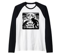 Guerra En El Pantano Cocodrilo Boop El Fuego Respirando Bigfoot Camiseta Manga Raglan