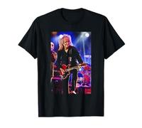 Guitarrista Brian May Queen & Adam Lambert por Dick Barnatt Camiseta