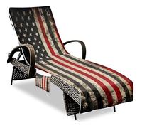 GuoChe Funda para toalla de silla de patio, con múltiples bolsillos de almacenamiento, ligera, para patio, vintage, grunge, bandera de Estados Unidos, arte patriótico y 4 de julio