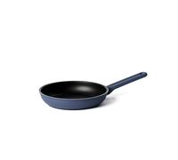 Guzzini - Cook&Color 096895210 - Sartén de 24 cm, de aluminio forjado con revestimiento cerámico, mango ergonómico, color azul marino