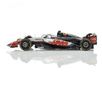 Haas F1 Team VF-25 Esteban Ocon escala 1/43 Diecast Model Car, edición especial canadiense 200th GP, con caja de exhibición
