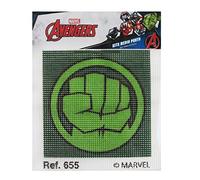 Haberdashery Online Kit medio punto con dibujos de Marvel. Punto de cruz manualidad DIY para niños, incluye cañamazo e hilos de colores según estampado. Lienzo de 18 x 15 cm. (Hulk-Fist)