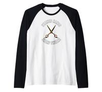 Hairstylist Stained Hands Sharp Shears Cosmetologist Camiseta Manga Raglan