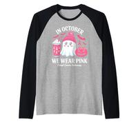 Halloween Breast Cancer Women in October We Wear Pink Camiseta Manga Raglan