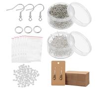 Handi Stitch Kit para Hacer Pendientes Joyas con Anillas de Enganche, Gancho, Cierres, Cartones para Colocarlo y Bolsas (900 Piezas) - Set Hallazgos Kit Pendientes para Reparar Joyas