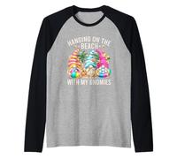 Hanging with My Gnomies For Beach Lovers Funny Summer GNOME Camiseta Manga Raglan