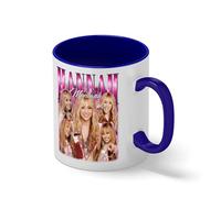 Hannah Montana Vintage Y2K Pop Star Collage Mug - 2000s Nostalgia Retro Coffee Cup Gift Blanca taza de café con el borde azul y la manija Mug