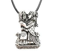 Hao Wu Xuan Moda Coppia Amanti Sulle Rune Vichinghe Amuleto Nave Talismano Pendente Collana per Donne Uomini Jewerly San Valentino Regalo 2024 prezzie