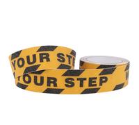 Haosie Letrero Mind the Step, cinta de suelo de 5 m de largo, PVC de 48 mm, con letras antideslizantes para escaleras, inodoros, piscinas