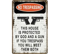 Haustalk Letrero de metal de aluminio de 20 x 30 cm con texto en inglés "No Trespassing This Property is Protected by God and A Gun", letrero de metal para decoración de pared