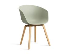 HAY Silla About a Chair 22 Soporte de roble lacado en verde pastel