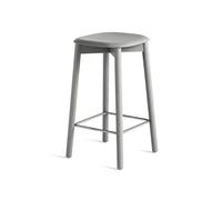 HAY Taburete bajo Soft Edge 32 Soft grey-soft grey estructura de roble/exoesqueleto de roble