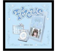 Hearts2Hearts FOCUS 1st Mini Álbum (SMini Random ver.) + Tarjetas fotográficas extra