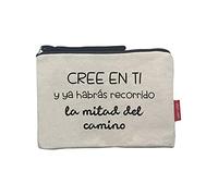 Hello-Bags. Bolso Neceser/Cartera de Mano. Exterior: Algodón 100%. con Cremallera y Forro Interior. Incluye Bonito sobre Kraft de Regalo. Modelo: CREE EN TI. Color: Crudo. 23 * 15,5 cm.