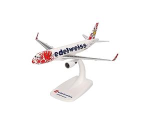 herpa Miniatura del avión Edelweiss Air Airbus A320 Help Alliance - Snap-Fit, Escala 1/200, Modelo prefabricado, maqueta de colleción, modelismo, Avion con Soporte, Figura plástico