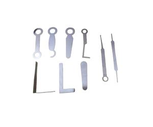 Herramienta de reparación profesional para instrumentos de viento metálicos, incluyendo palas de gancho y pinzas para requisitos de mantenimiento integrales. Herramienta de reparación para