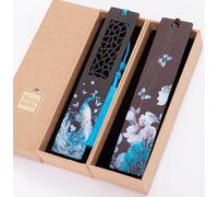 HEYMILA Paquete de 2 marcapáginas de madera hecho a mano, regalo para vacaciones, exquisitos patrones pintados, marcadores de libros de madera con flor morada, pavo real, decoración perfecta para los