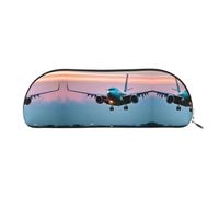 HJLUUFT Airplane in The Evening Lights - Estuche semicircular de cuero para lápices y bolsa de maquillaje, conveniente solución de almacenamiento para tus artículos esenciales