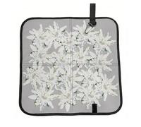 Hnnkloy Flores Alpinas suizas Modernas de Edelweiss,Esterilla Plegable para Asiento Alfombrilla de Tela Oxford, cojín portátil para Acampar y Viajar al Aire Libre.