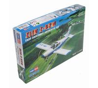 Hobby Boss 80231 - Maqueta de avión Zlin Z-42M [importado de Alemania]