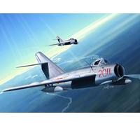 Hobbyboss 80334 - 1:48 MiG-17F Fresco C- Nuevo