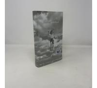 Hold Still. A Memoir With Photographs